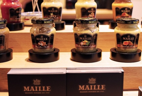 „Maille“, der  Premiumsenf mit eigenen Konsumtempeln